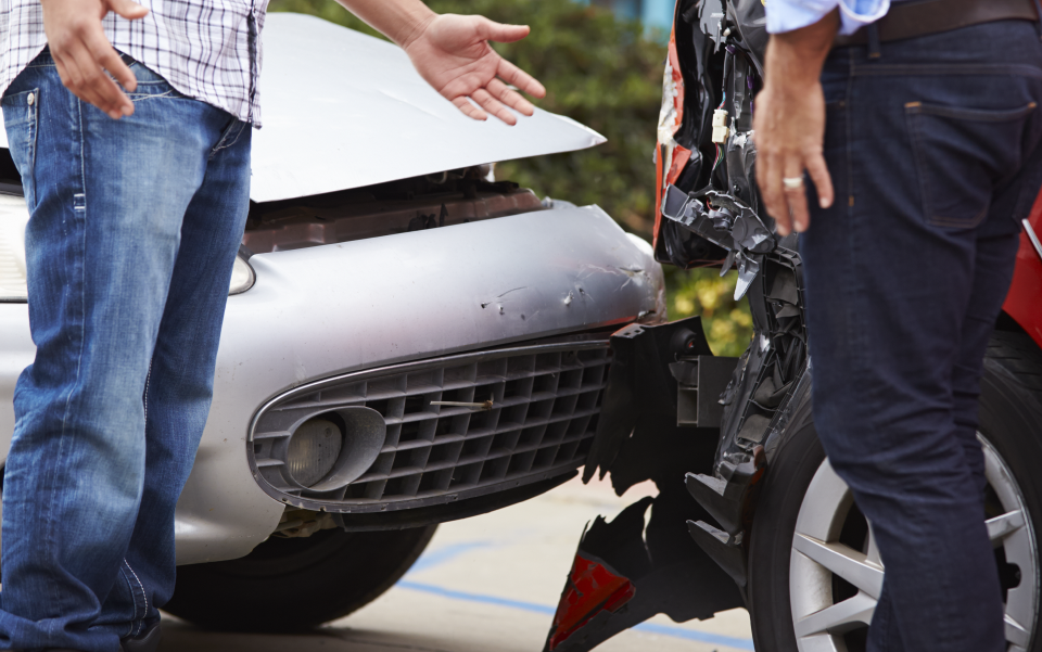 cartrack, cartrack portugal, sempre em controlo, acidentes, segurança rodoviária, fazer em caso de acidente, colete reflector, cartrack